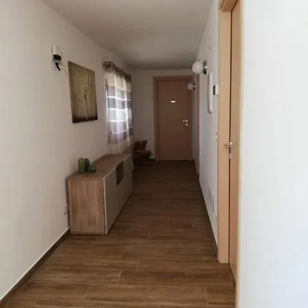 Lory Frühstückspension