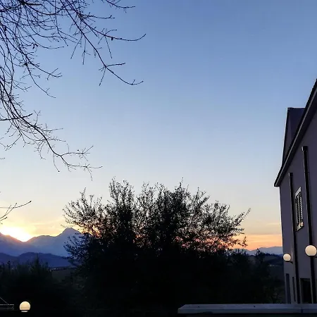 Lory Frühstückspension Elice