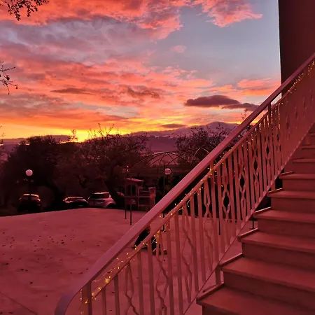 Lory Frühstückspension 3*