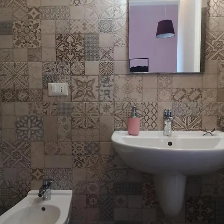 فندق مبيت وإفطار Lory