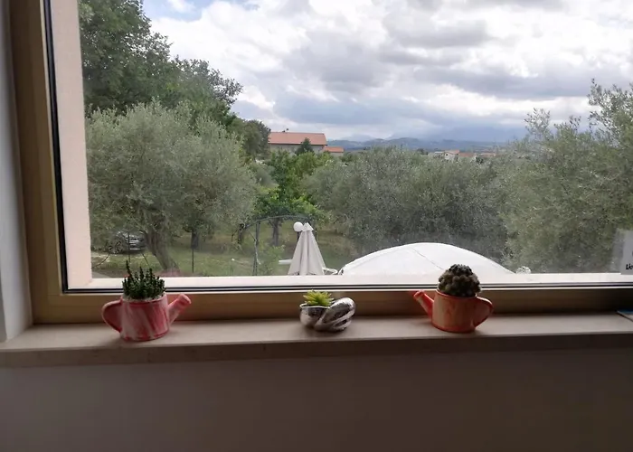 Lory Alojamento de Acomodação e Pequeno-almoço Elice