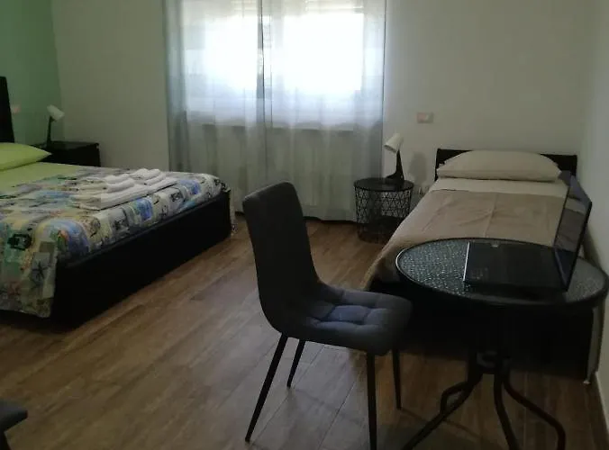 Lory Alojamento de Acomodação e Pequeno-almoço Elice