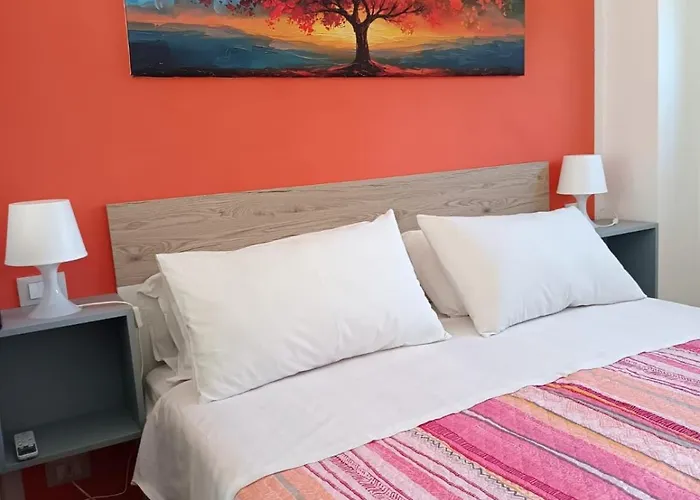 Alojamento de Acomodação e Pequeno-almoço Lory 3*